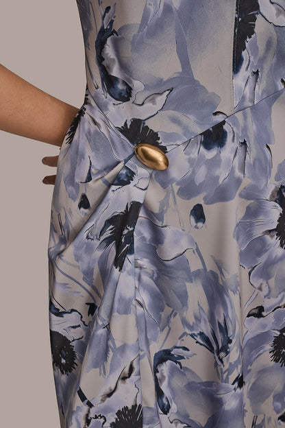CAP SLEEVE V-NECK PRINTED MIDI DRESS - VAPOR/TEMPLE