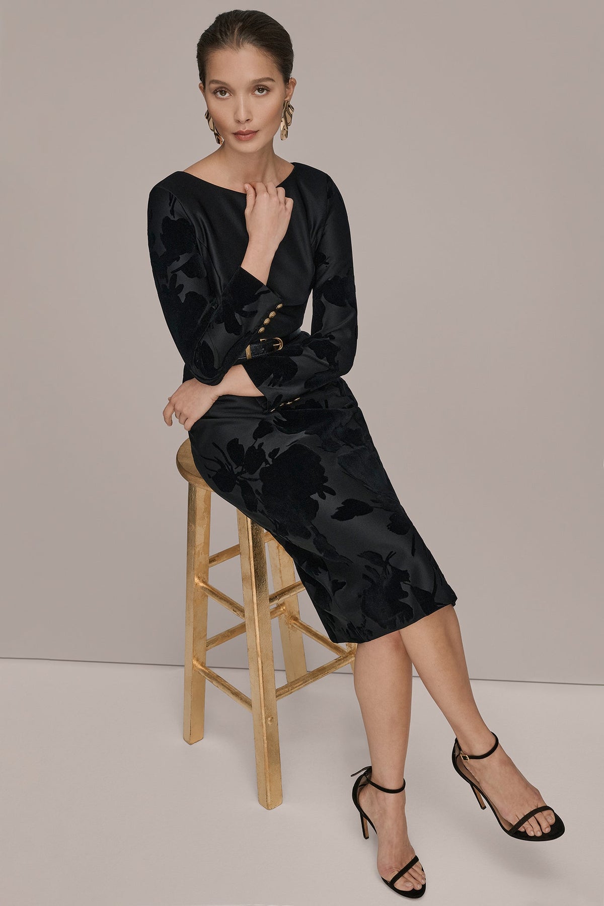 3/4 SLEEVE BOATNECK MIDI SHEATH DRESS - BLACK