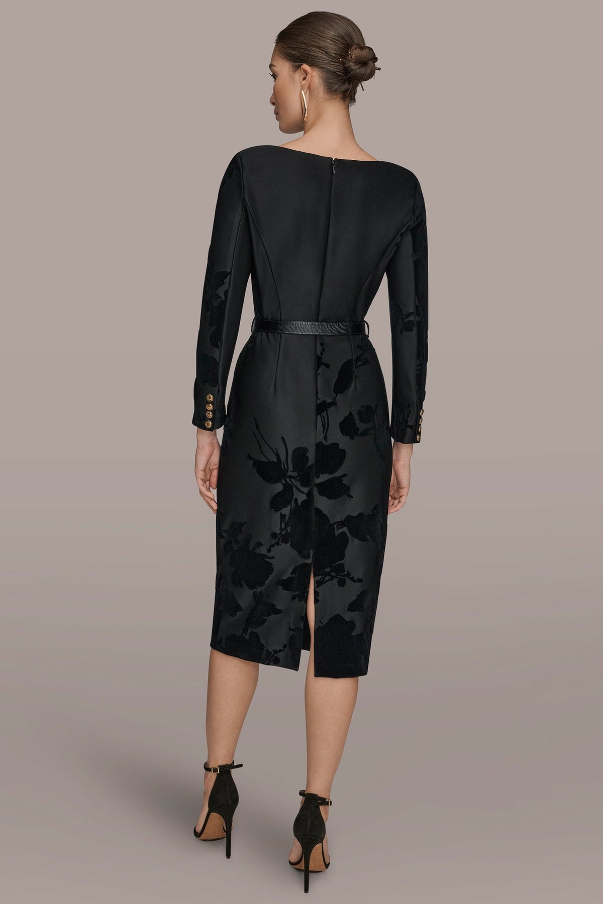3/4 SLEEVE BOATNECK MIDI SHEATH DRESS - BLACK