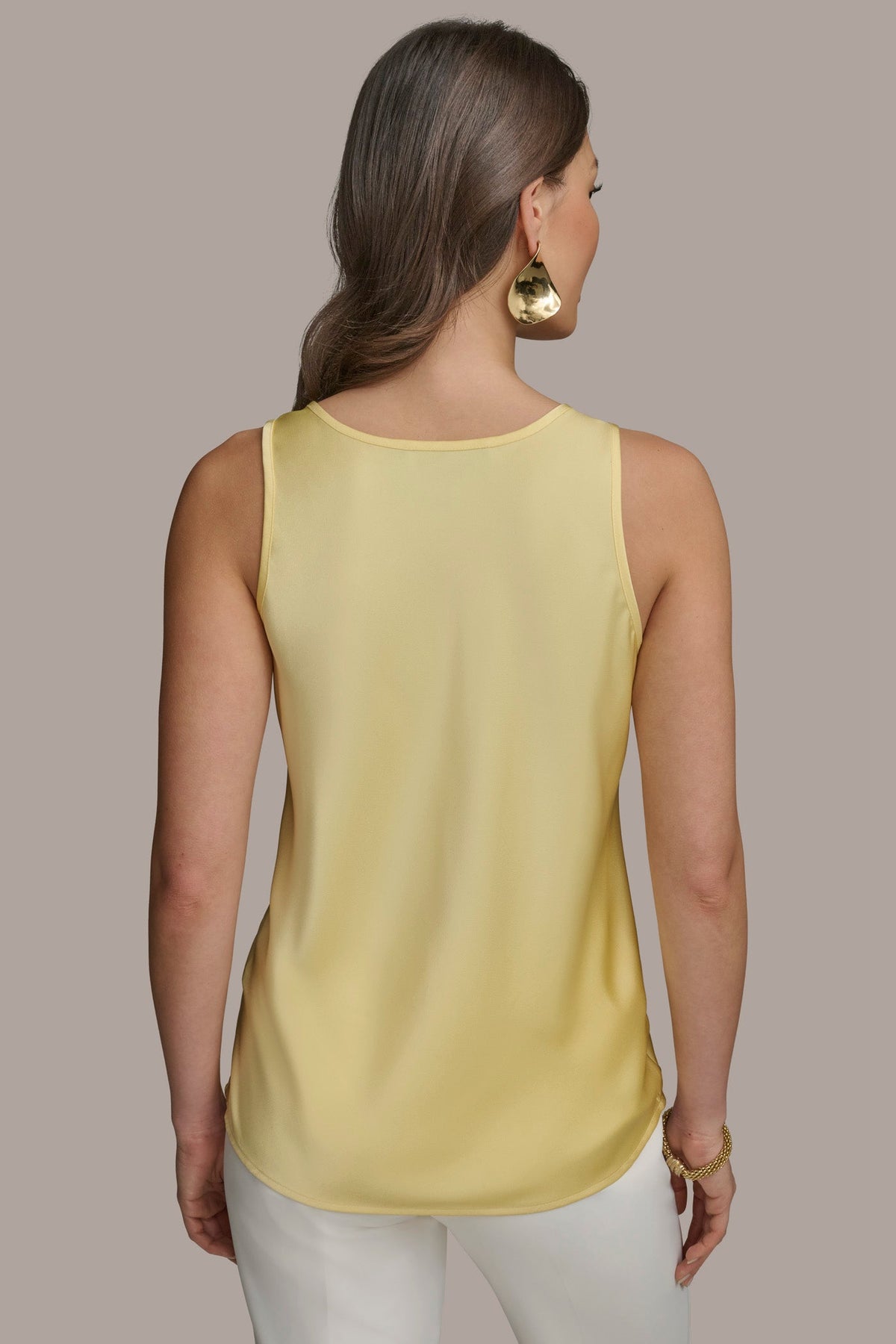 SOLID SLEEVELESS SHELL - PANNA COTTA