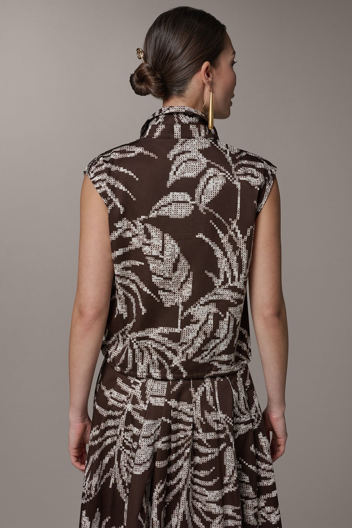 SLEEVELESS PRINT DRAWSTRING HEM BLOUSE - Canyon Multi