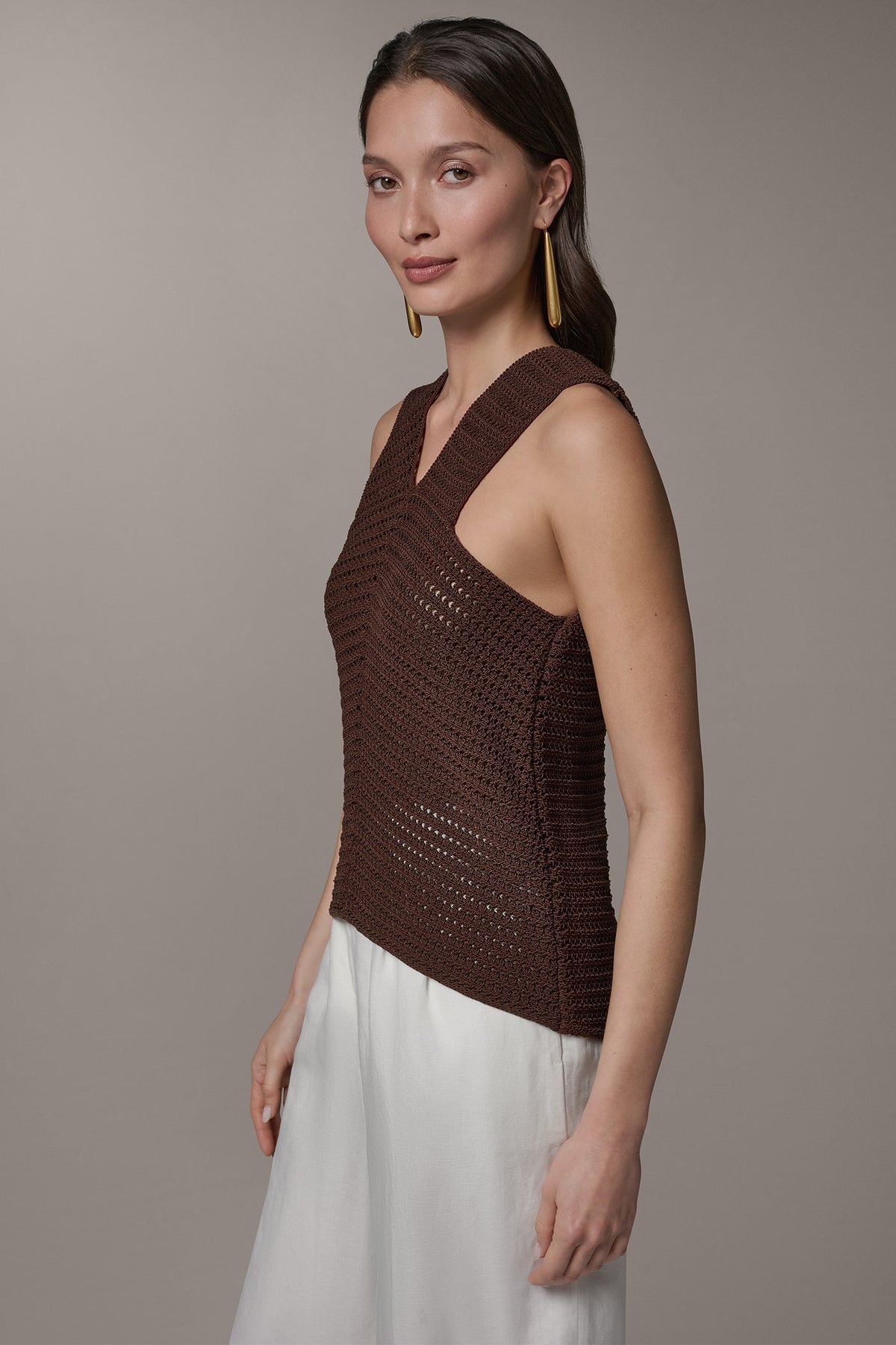 SLEEVELESS METALLIC SWEATER TANK - Canyon