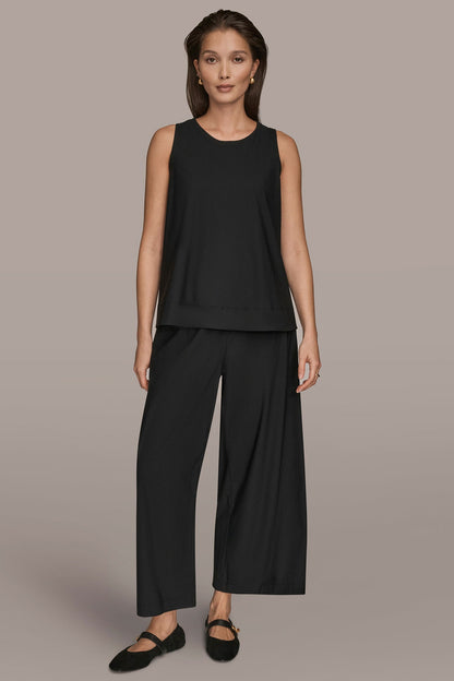 THE MODERN TRAVEL SLEEVELESS SWING TANK - Black
