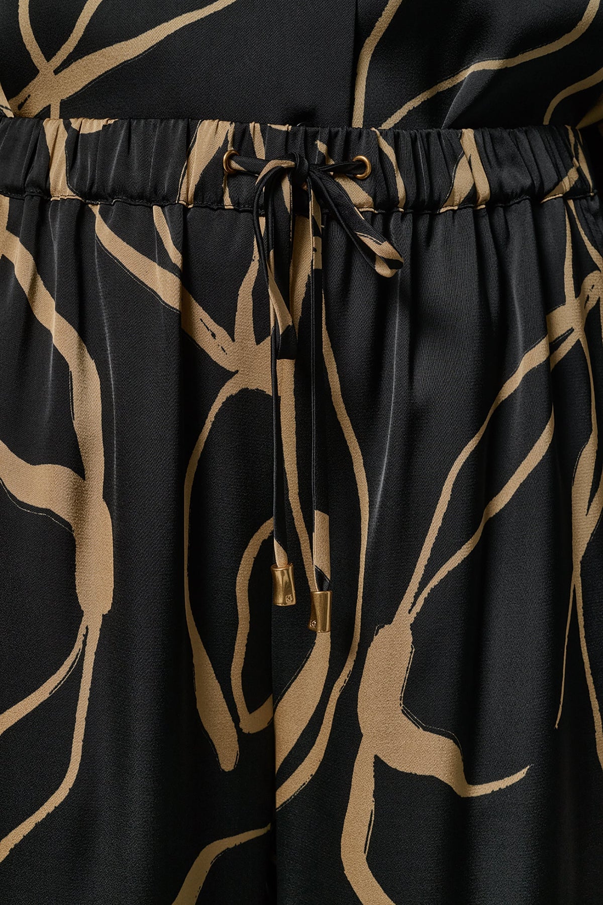 EXTRA HIGH-RISE WIDE-LEG PULL-ON PANT - Black /Fawn