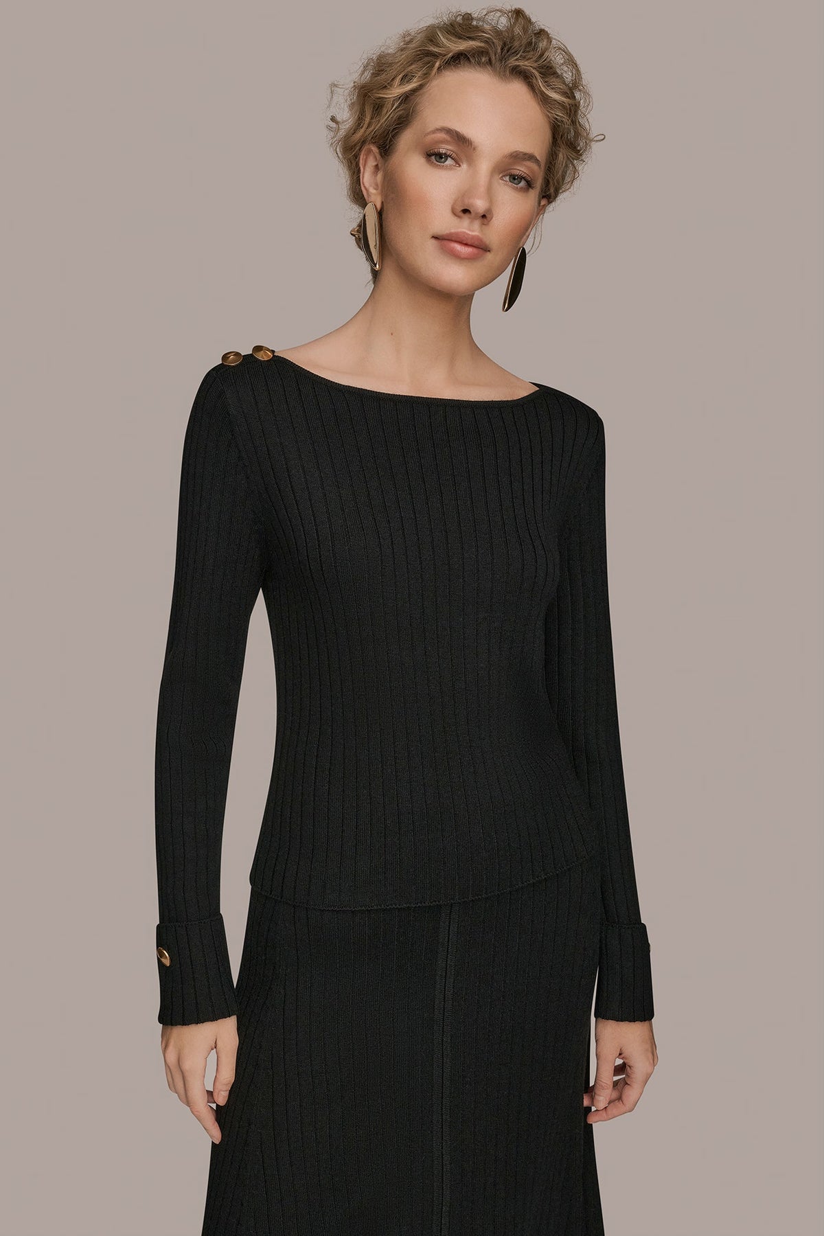 LONG SLEEVE BOATNECK RIBBED BUTTON SWEATER - Black