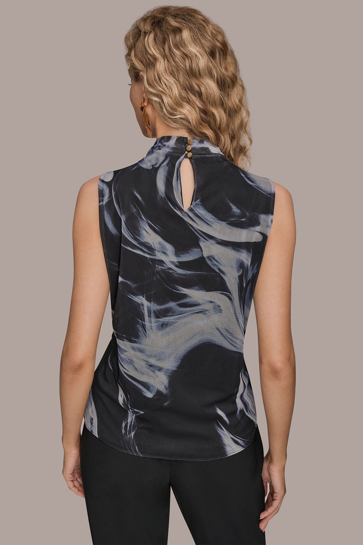TIE-NECK HALTER BLOUSE - BLACK/VAPOR MULTI