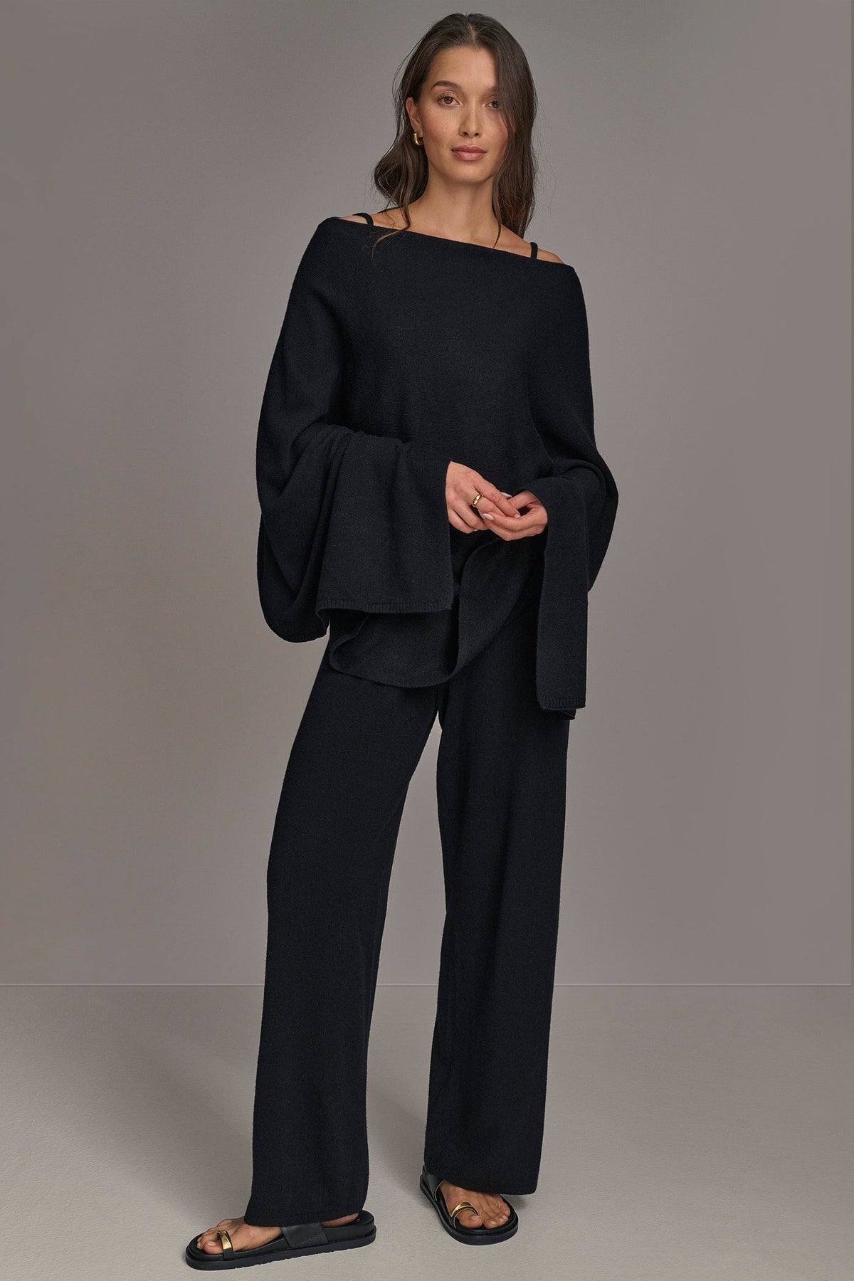CASHMERE PONCHO - Black