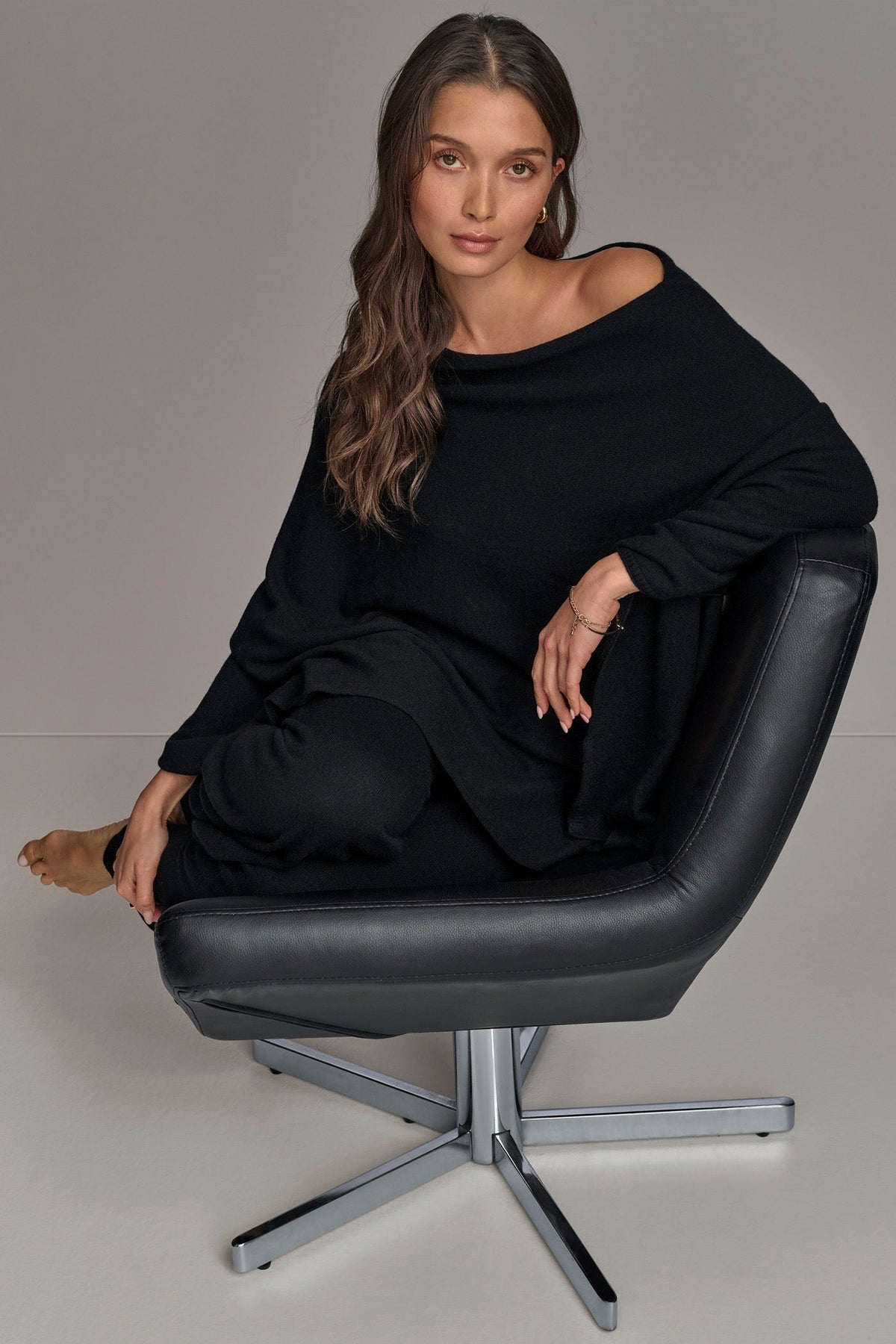CASHMERE PONCHO - Black
