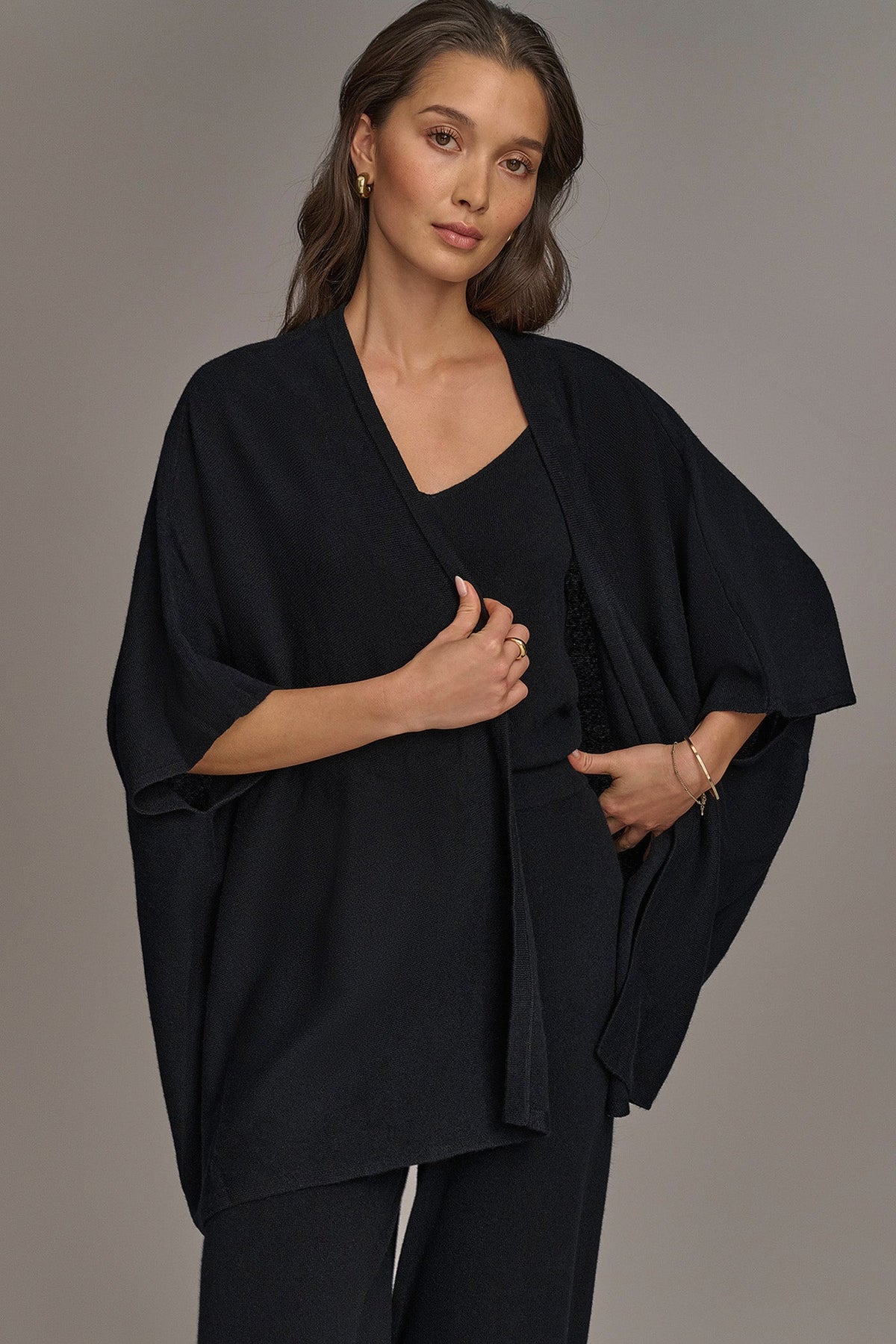 CASHMERE SHORT SLEEVE CARDIGAN - Black