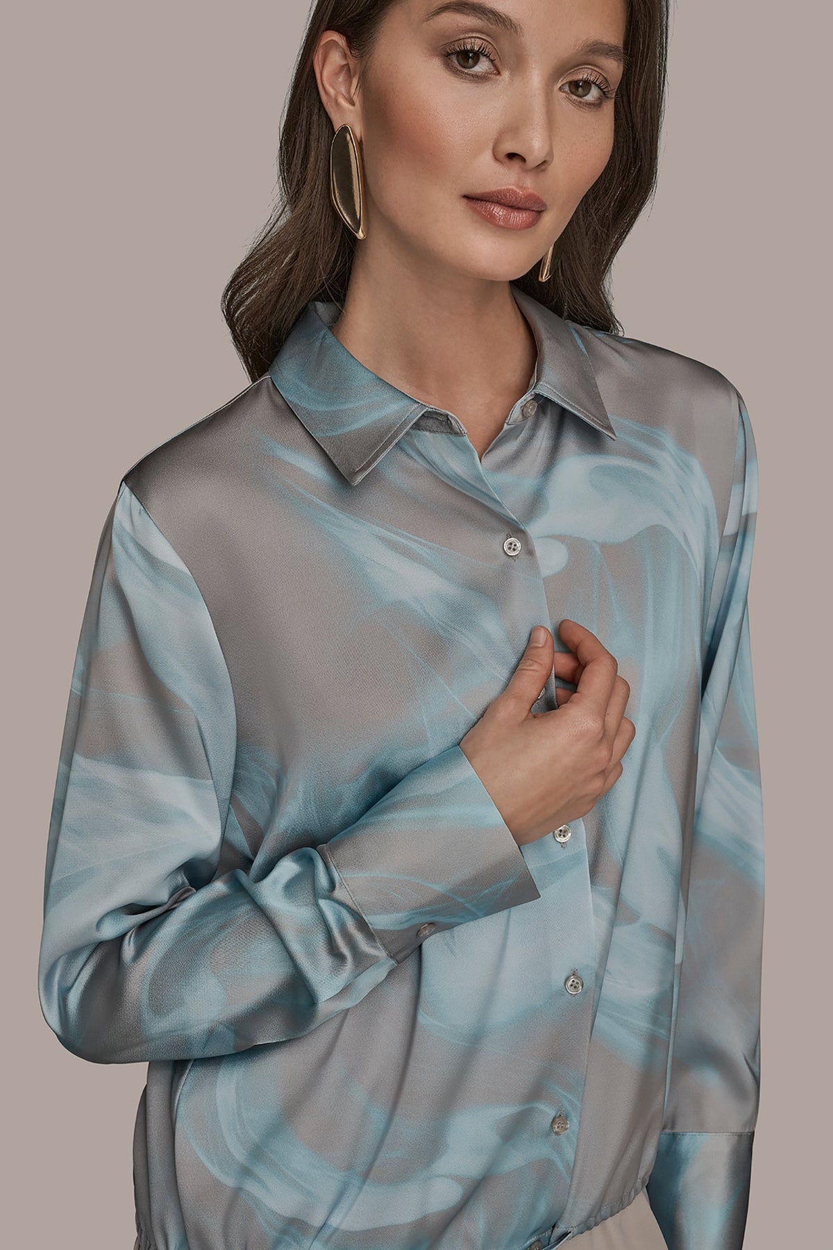 LONG-SLEEVE PRINTED DRAWSTRING BLOUSE - Misty Haze