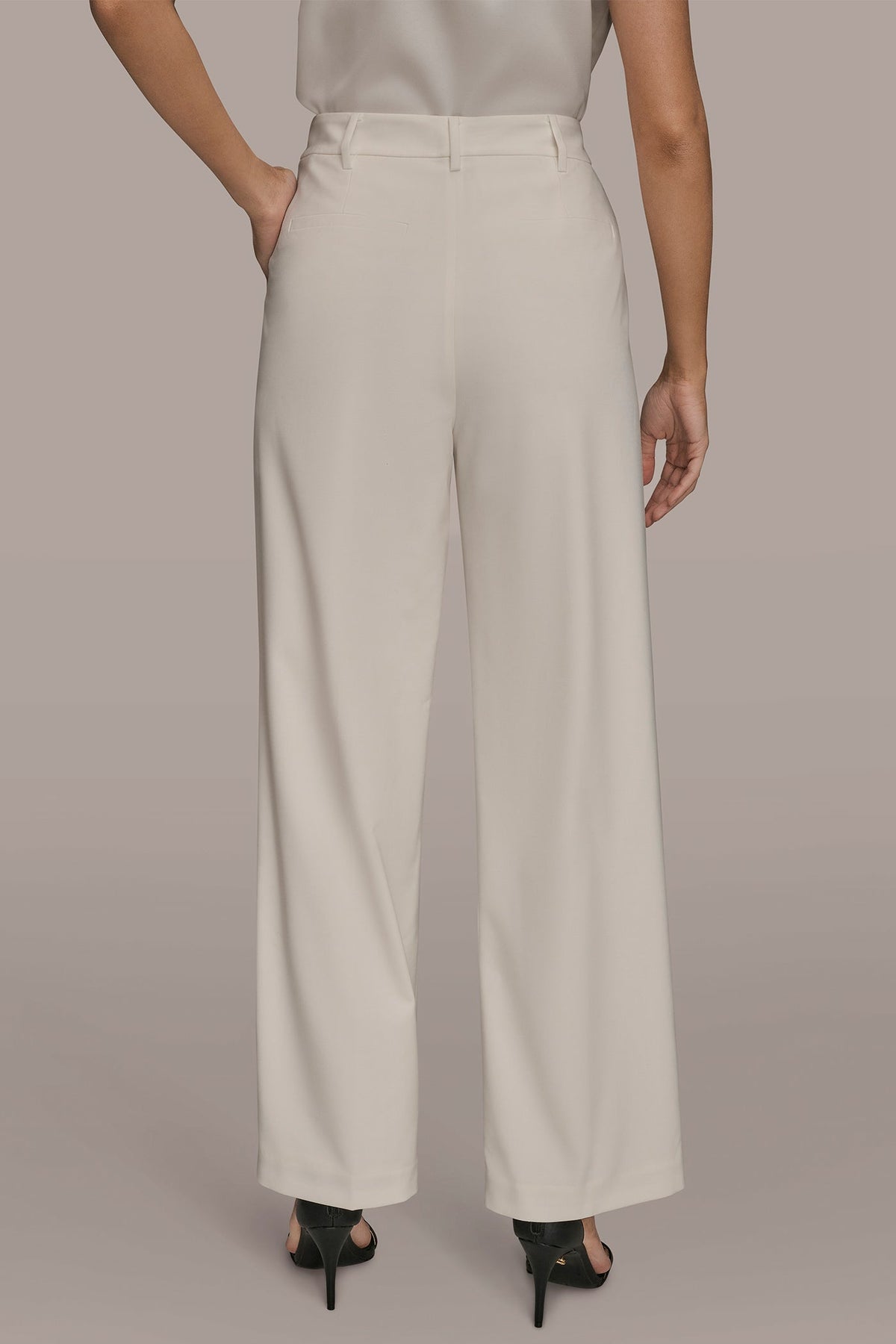 EXTRA HIGH-RISE PLEATED WIDE-LEG PANT - CREAM