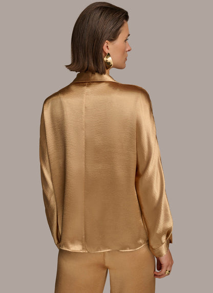 COLD SHOULDER COLLARED BUTTON DOWN - Fawn