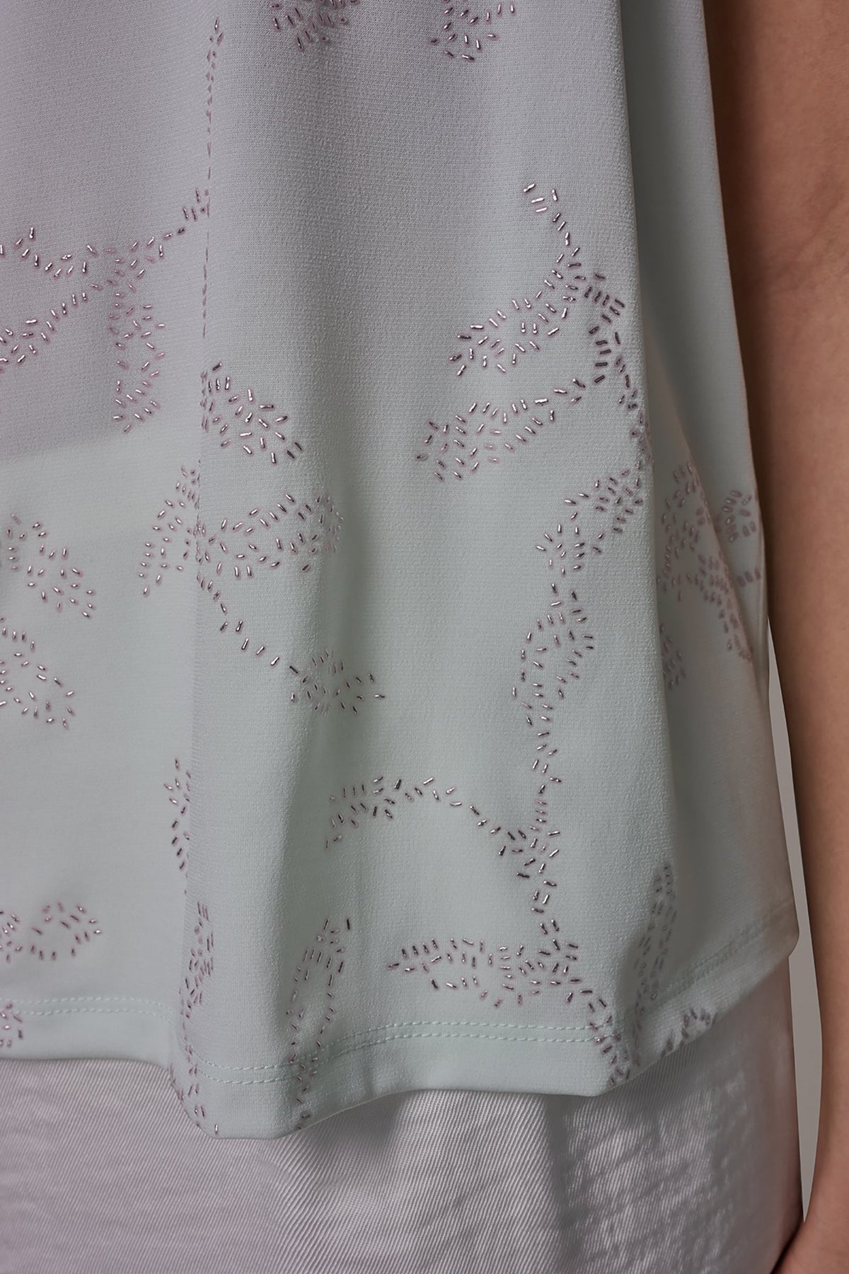 DRAPE TWIST SHOULDER BLOUSE - Skylight