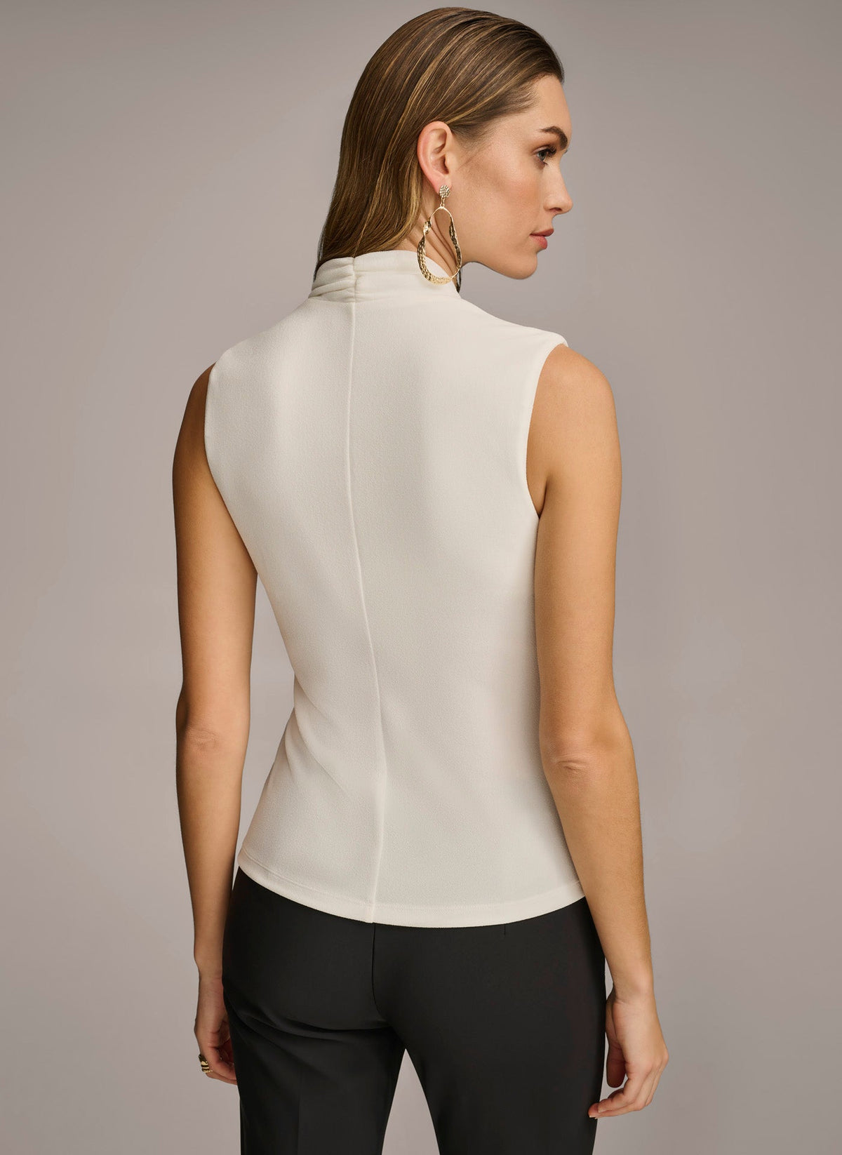 V NECK WITH HARDWARE AND RUCHED DETAIL - Cream