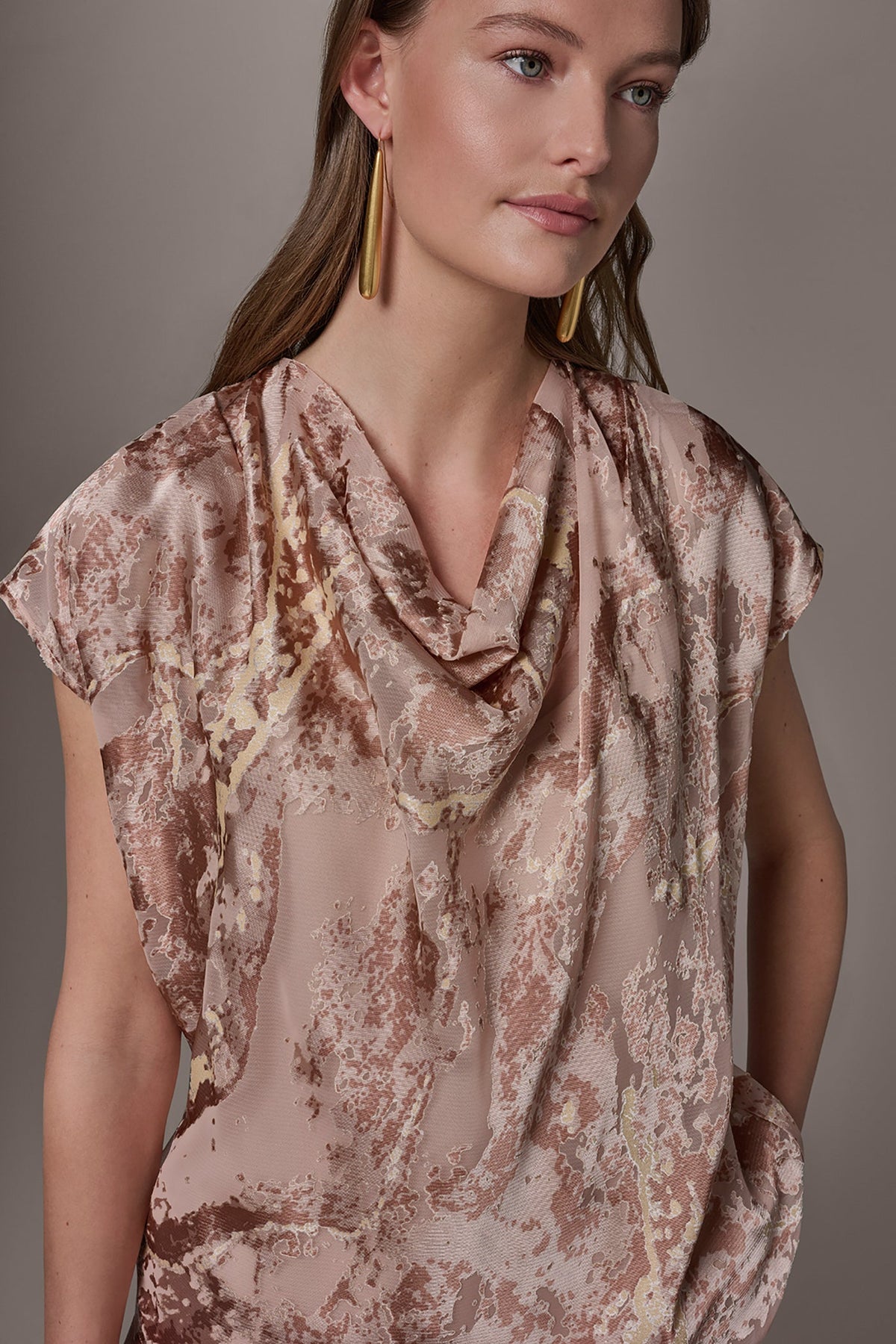 METALLIC BURNOUT BLOUSE - Snow Petal