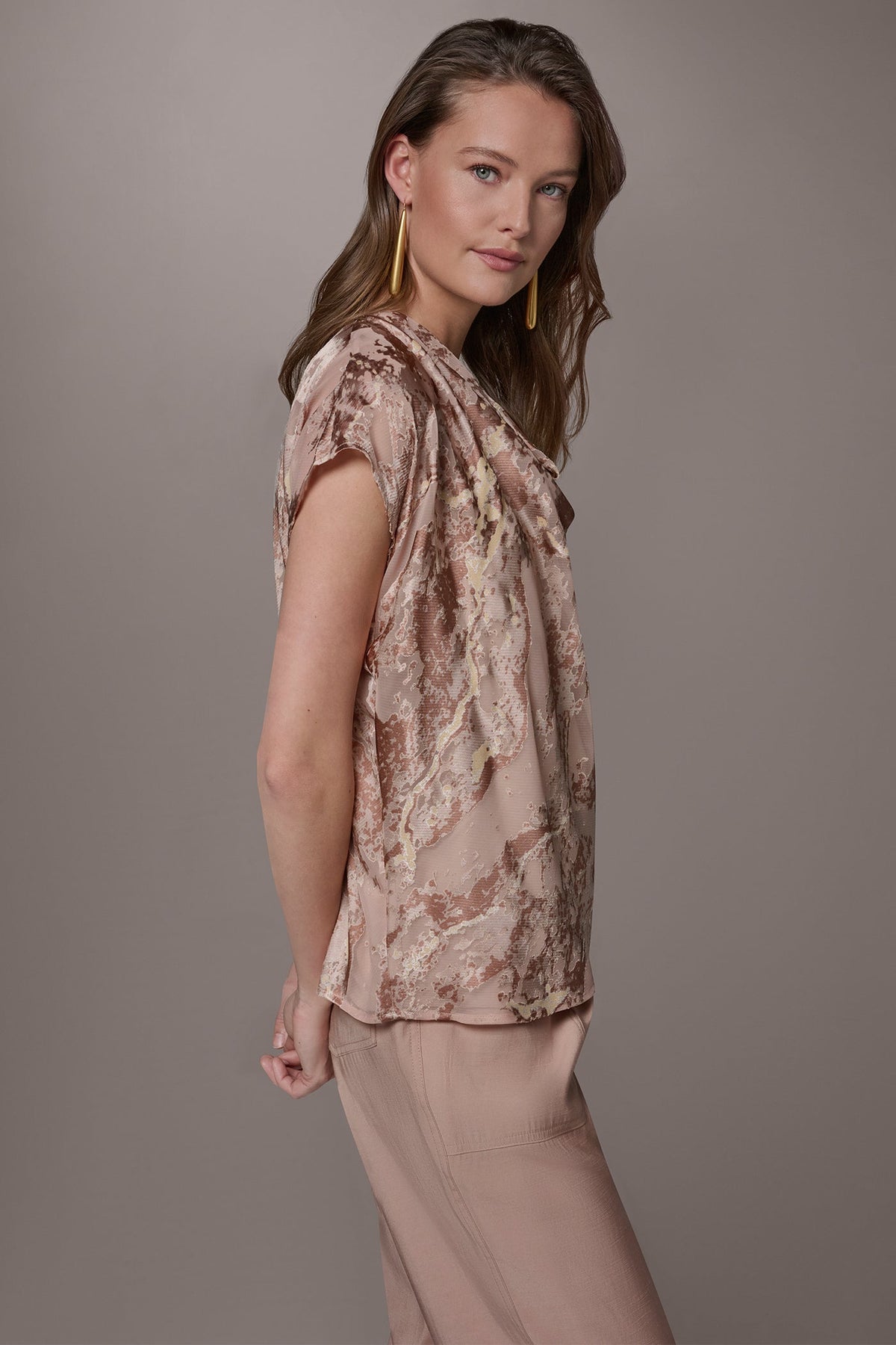 METALLIC BURNOUT BLOUSE - Snow Petal