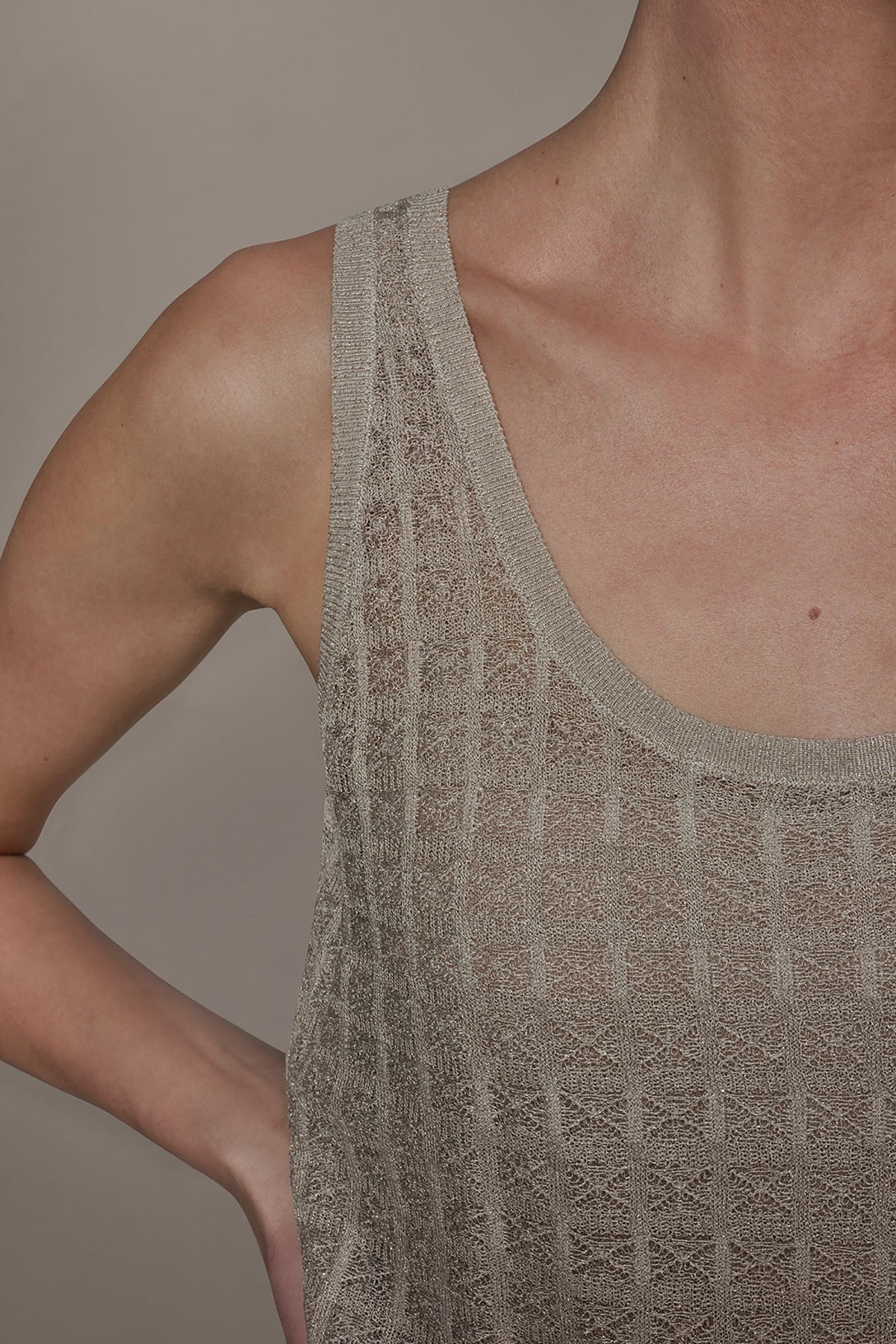 GRID STITCH SHELL - Tuscan Grey