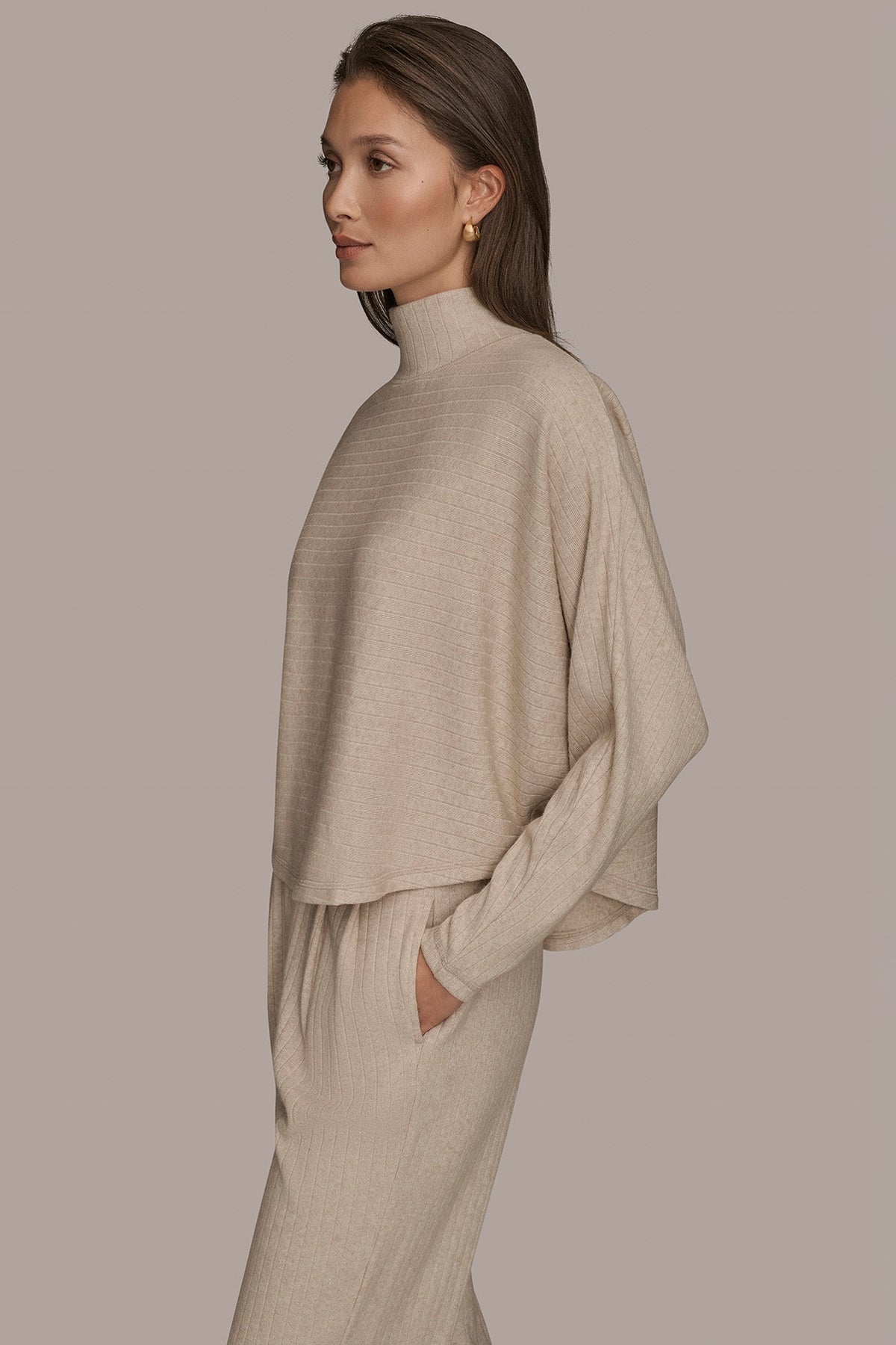 MOCK-NECK TOP - LIGHT FAWN HEATHER