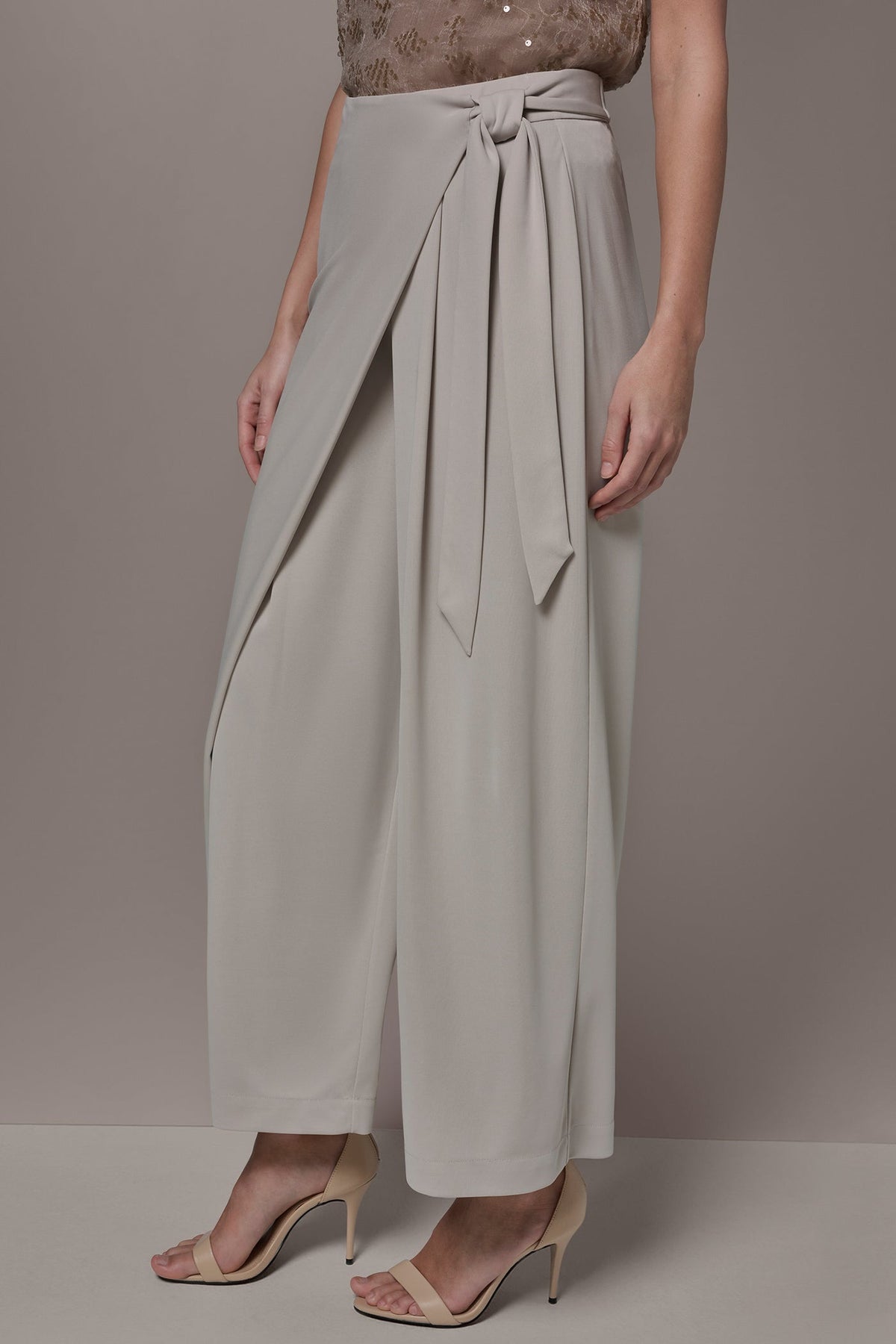 EXTRA HIGH-RISE WRAP OVERLAY RELAXED PANT - Tuscan Grey